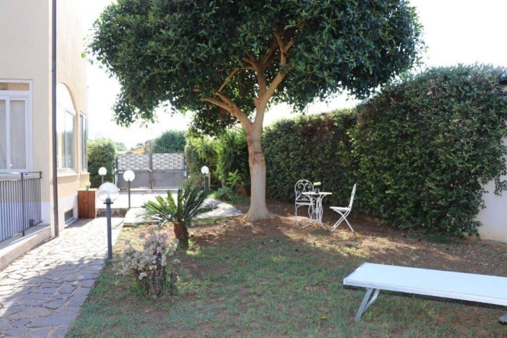 Villa Cavalluccio Marino Con Piscina Idromassaggio Carini Bagian luar foto