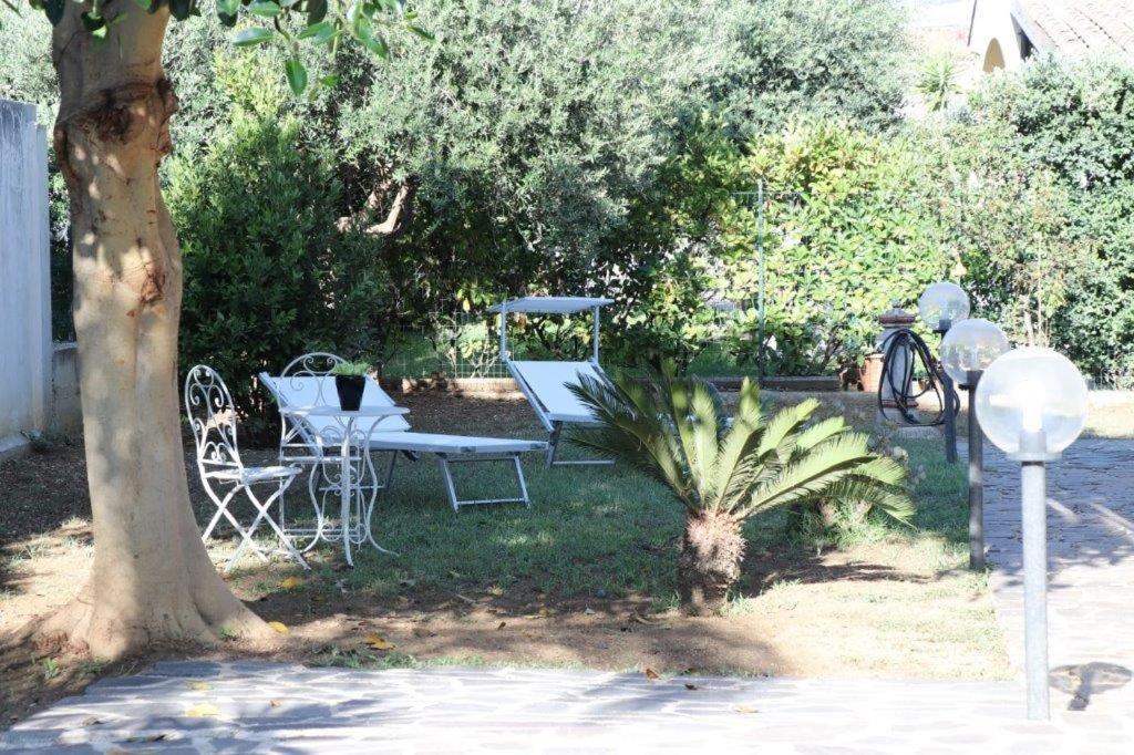 Villa Cavalluccio Marino Con Piscina Idromassaggio Carini Bagian luar foto