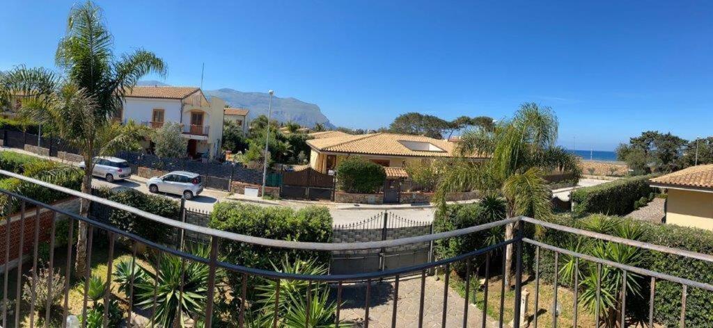 Villa Cavalluccio Marino Con Piscina Idromassaggio Carini Bagian luar foto